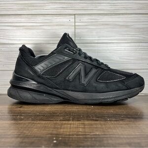 New‎ Balance 990v5 Made in USA Triple Black Men’s Shoes - Men’s Size 10.5